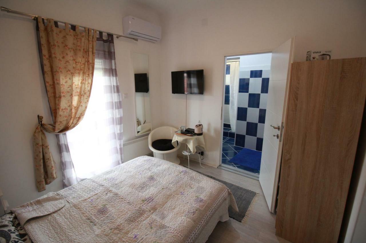 Rooms & Apartment Tea Zagreb Exterior photo